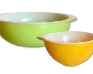 Vintage Pyrex 24 441 Bowls