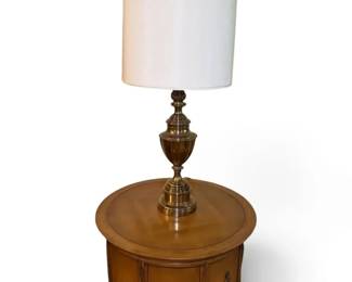 Wood Oval Drum End Table W Lamp