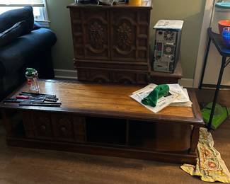 Coffee and end table set
