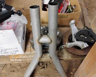 Exhaust pipe