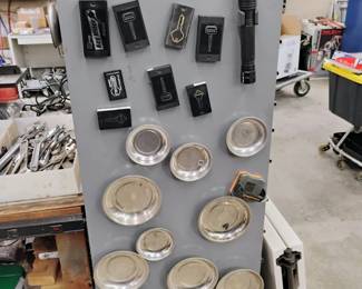 Magnetic nut trays and key boxes