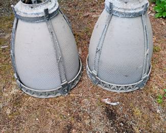 Vintage light assembly