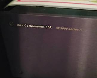 B&K av5000 amp