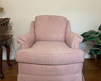 Drexel Traditional Classics Armchair