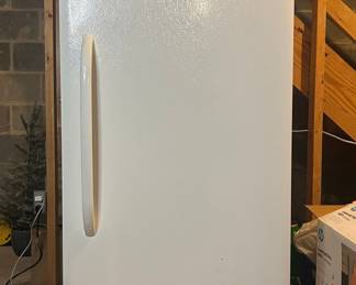 GE Upright Freezer