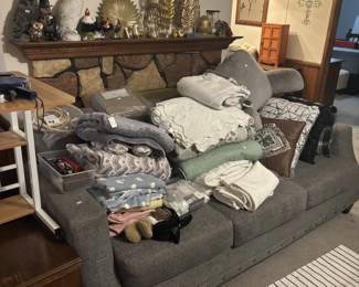 Sofa Linen and much More