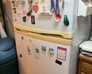 Refrigerator by Whirlpool - loaded with magnets!