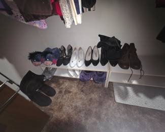 Closet - shoes