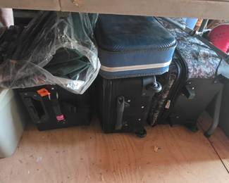 Upstairs in bonus area storage - more suitcases