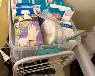 Gloves & more medical supplies