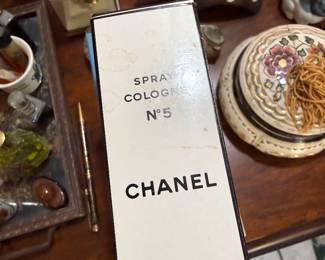 Chanel No 5 perfume ca 1970 new in box
