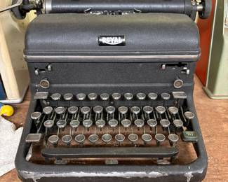 Vintage typewriter 