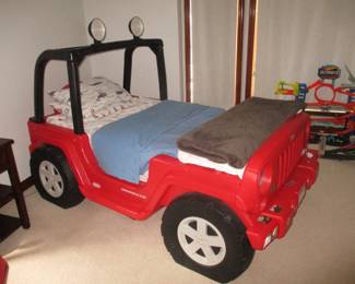 Little Tikes Jeep Wrangler Bed
