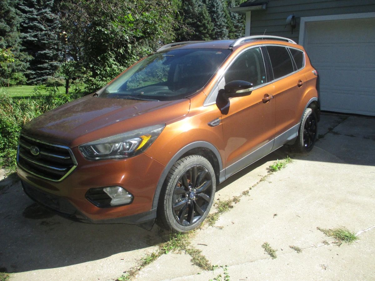 2017 Ford Escape (91,000 miles)
