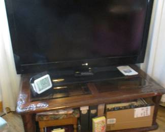 Sanyo Flat Screen TV