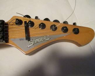 Stinger Electric Guitar "SSL-1"