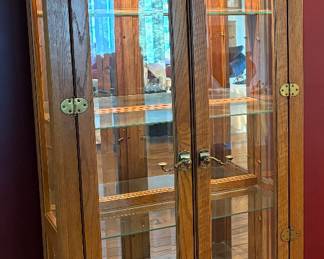 Henredon Scene One Collection (approx. 82” tall, 32” across & 14” deep) Lit Curio Cabinet Display