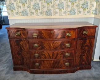 15 VintageDrexelFlameMahoganySideboardBuffet
