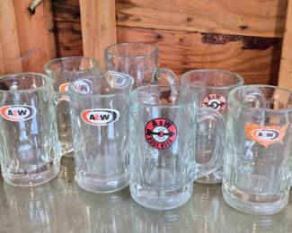 133 VintageAWRootBeerGlassMugsLotofSeven