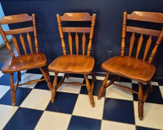 124 VintageCushmanColonialCreationDiningChairs