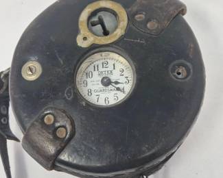 94 VintageDetexGuardsmanWatchclockCase