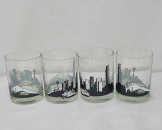 131 SetofFourVintageScenicSeattleSkylineLowballGlasses