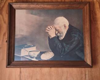 134 VintageGraceFramedPrintTheDailyBreadPrayingMan