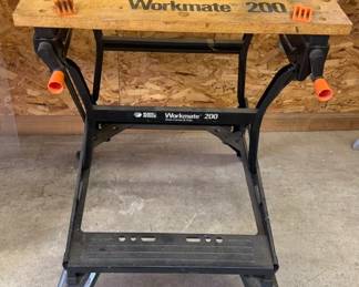 Black and Decker Workmate 200 Portable workbench and vise,foldable steel frame