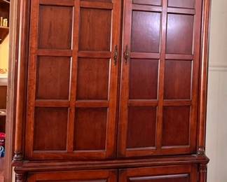 Broyhill solid wood entertainment Armoire