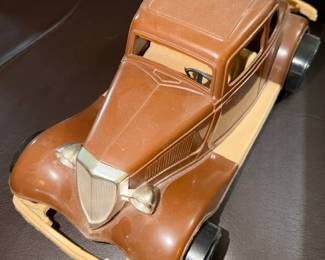 Vintage Durant Plastics 1934 Ford Victoria, 3 window