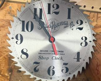 Vintage Sears Roebuck Craftsman Saw Blade Shop Clock AA battery operated