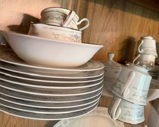 Wade Diane Fine Porcelain china from Japan a single plate is going for $29 online Crazy. Not here,folks.