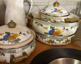 Villeroy Boch Alt Amsterdam enamelware cookware set
