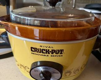 Vintage and working Rival crock pot with removable stoneware serving pot