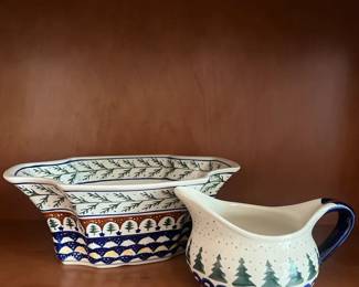 Handpainted Polish Pottery, Bolesawiec Fluted Bowl GravySauce Boat, Evergreen Trees