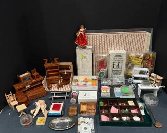Vintage Miniature Dollhouse Lot