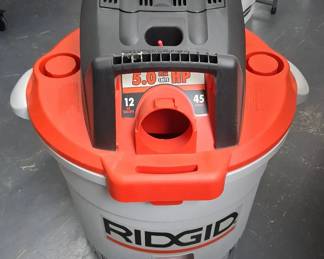 Brand New Ridgid 12 Gallon WetDry Shop Vac with Car Detailing Accessories