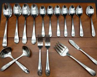 Towle Memoir 1810 Stainless Steel Flatware Set 17 Pieces