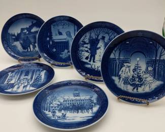 Vintage From 1980s To 1990s Royal Copenhagen Porcelain Collectors Dish Set 6pc