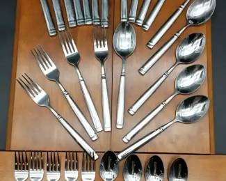 Towle Stephanie Polished Stainless Steel Flatware Set 30 Pieces