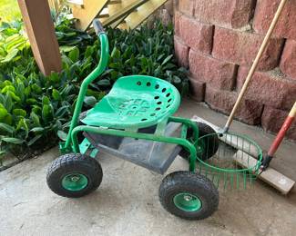 Rolling Garden Cart
