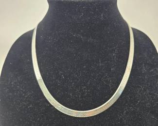 20" Sterling Silver Herringbone Chain Necklace – Sleek Vintage Estate Jewelry