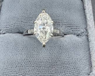 1.87 CT Marquise Cut Diamond Platinum Solitaire Ring – VS1 Clarity J-K Color