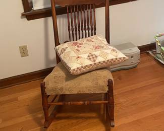 Vintage rocking chair