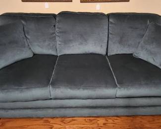 La Z Boy 82" Sofa