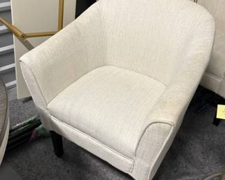 another chair of 4