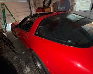 1984 Corvette T-roof wowza! One owner, 20 years of sitting in garage Body and interior is Fabulous, Engine is untouched