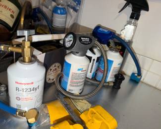 AC Refrigerant recharge kit