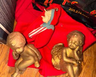 cupids and Christmas elf playing