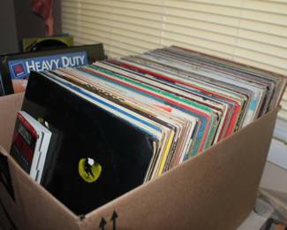 33 Records